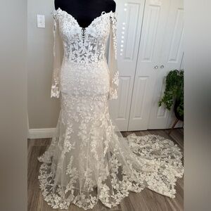 Allure Bridals Ivory Lace Off the Shoulder Wedding Gown Style 9863
